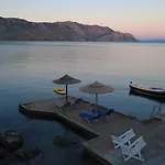 Ponente * Symi
