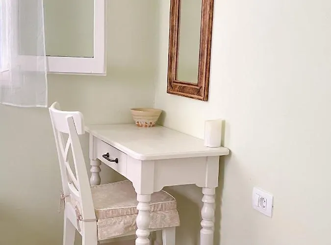 Ponente Apartment Symi